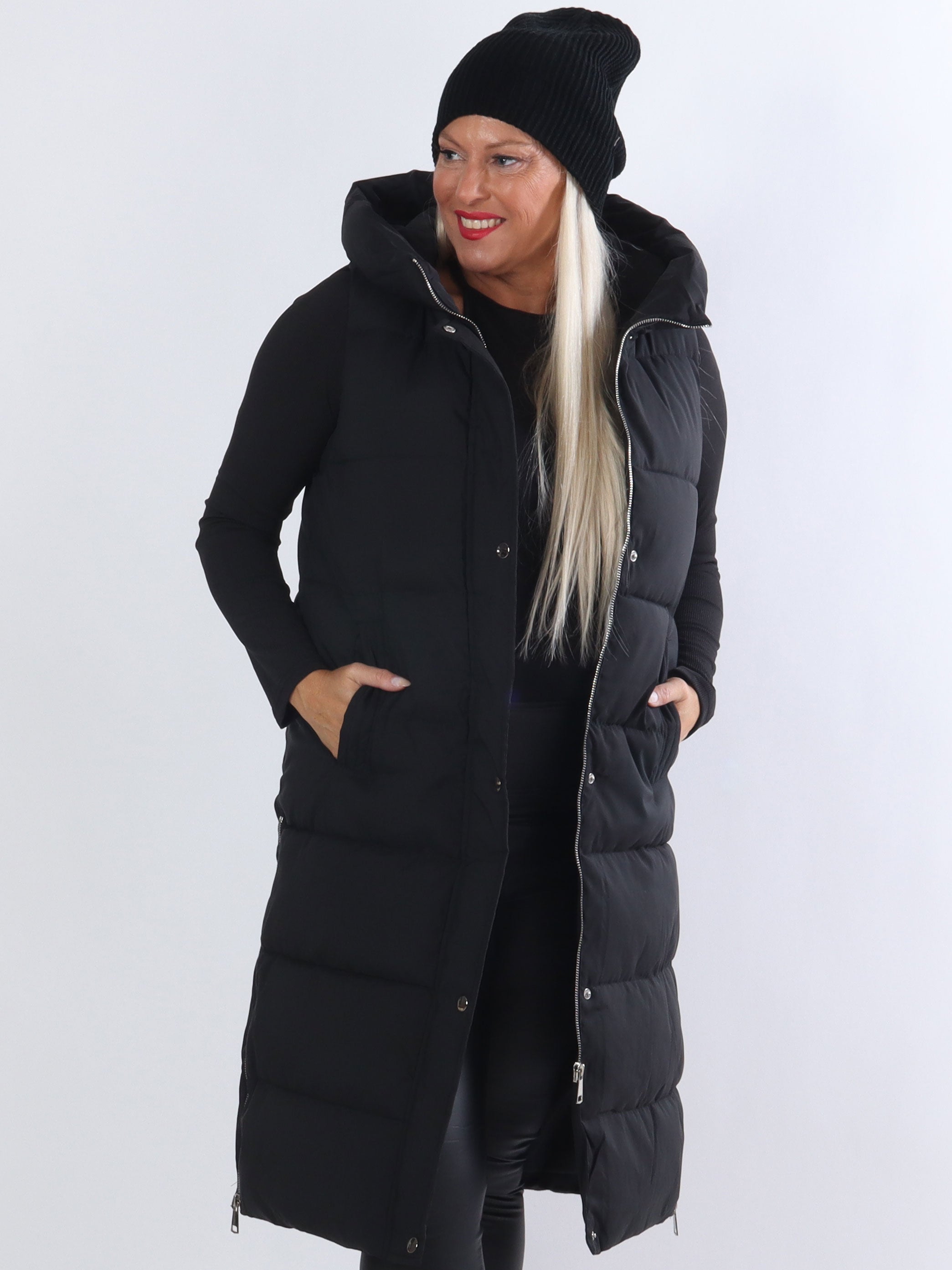 Xenia - Lang dynevest med hætte